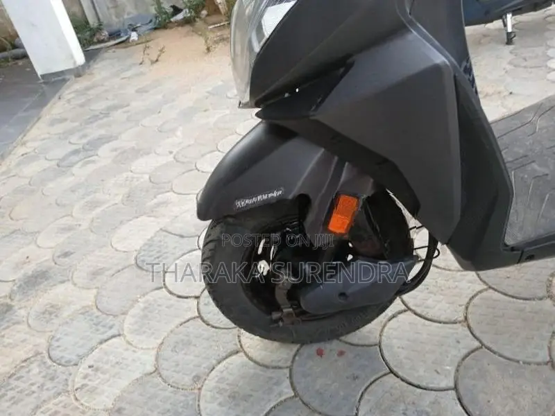Honda Dio 2018