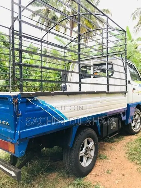 Mitsubishi Delica delice 1983