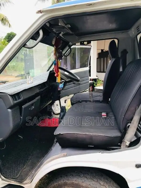 Mitsubishi Delica delice 1983