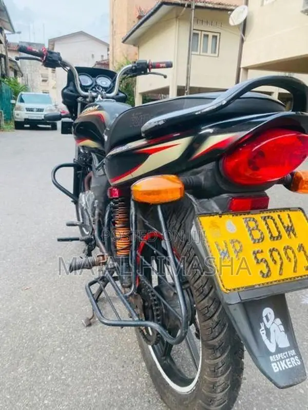 Bajaj Platina 100 100ES 2016