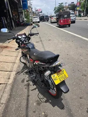Bajaj Discover 125 2017