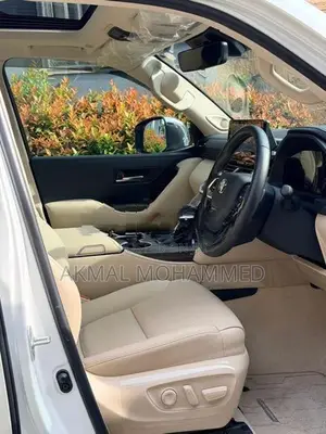 Toyota Land Cruiser Sahara LC 300 ZX 2025
