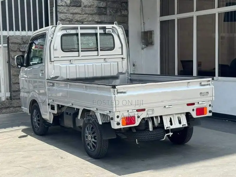 Suzuki Carry KX Custom 4wd 2024