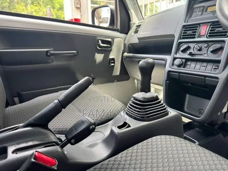 Suzuki Carry KX Custom 4wd 2024