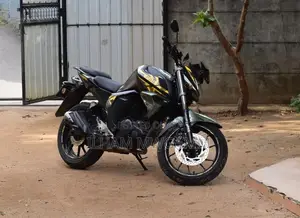Yamaha FZ V2 Anniversary 2018