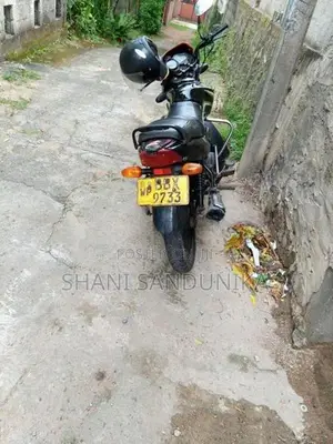 TVS Metro new paint 2014