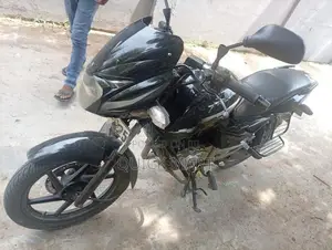Bajaj Pulsar 150 2012