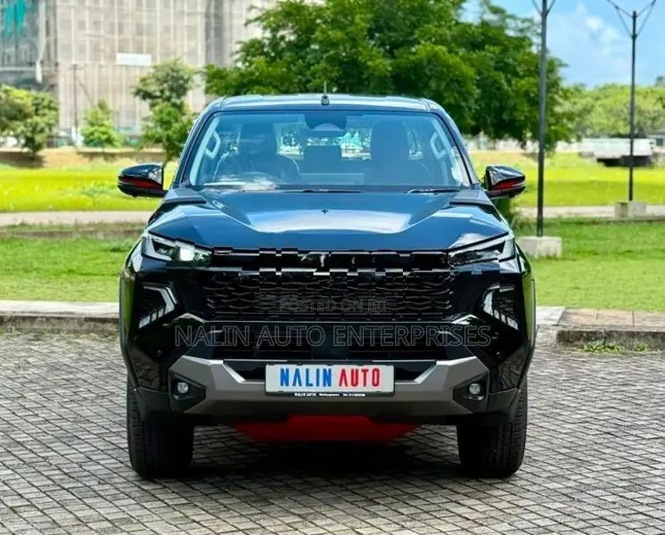 Toyota Hilux Travo Overland Plus 2026