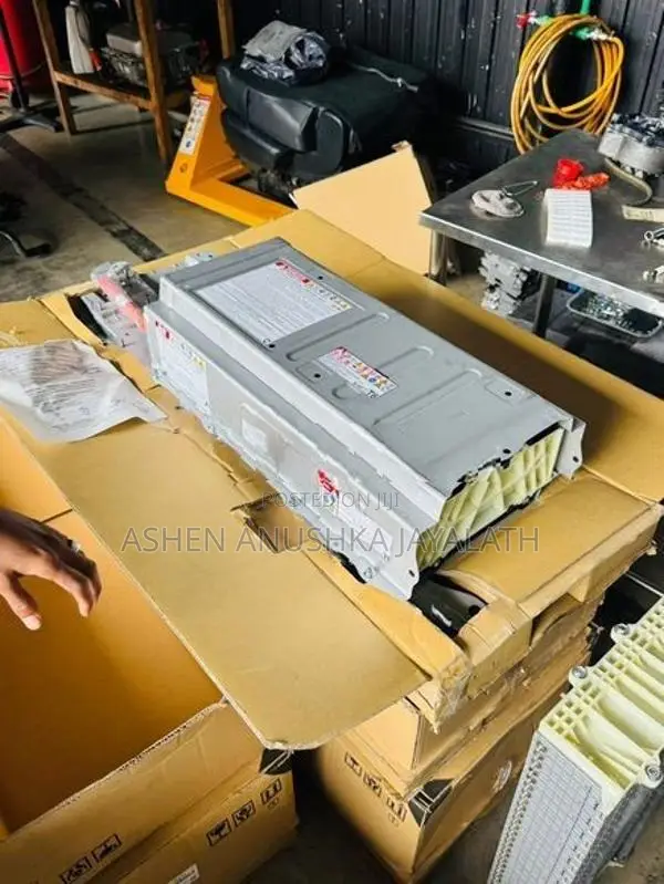 Toyota Voxy Brand New Hybrid Battery