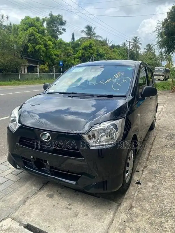 Daihatsu Mira 2024
