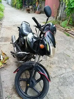 TVS Metro new paint 2014