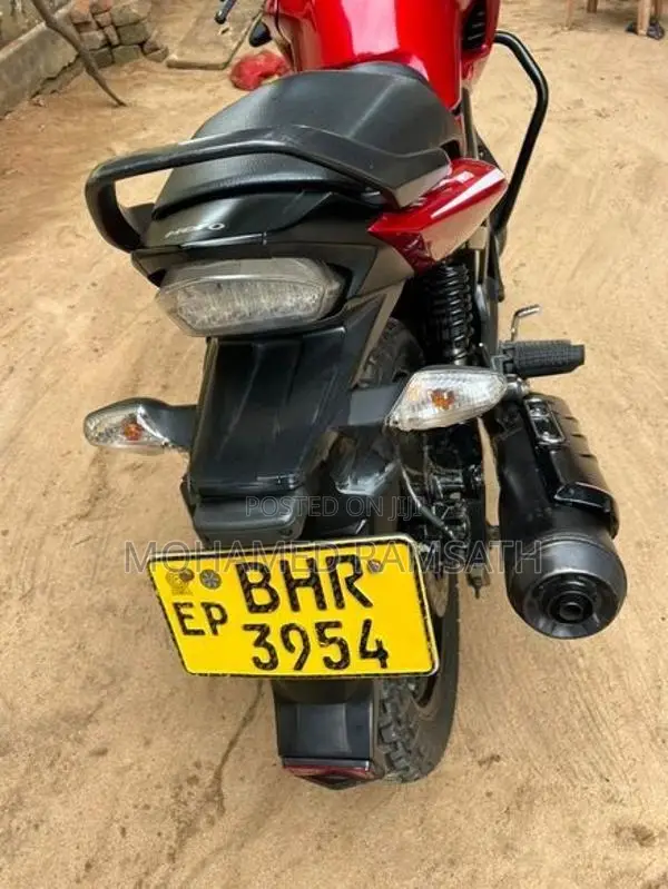 Hero Hunk bike for sale 2018