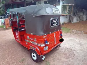Bajaj RE 2004