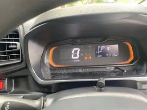 Daihatsu Mira 2024