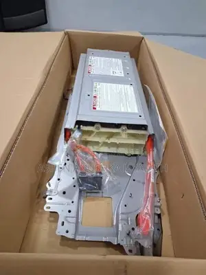 Toyota Voxy Brand New Hybrid Battery