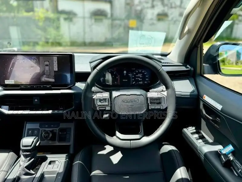 Toyota Hilux Travo Overland Plus 2026