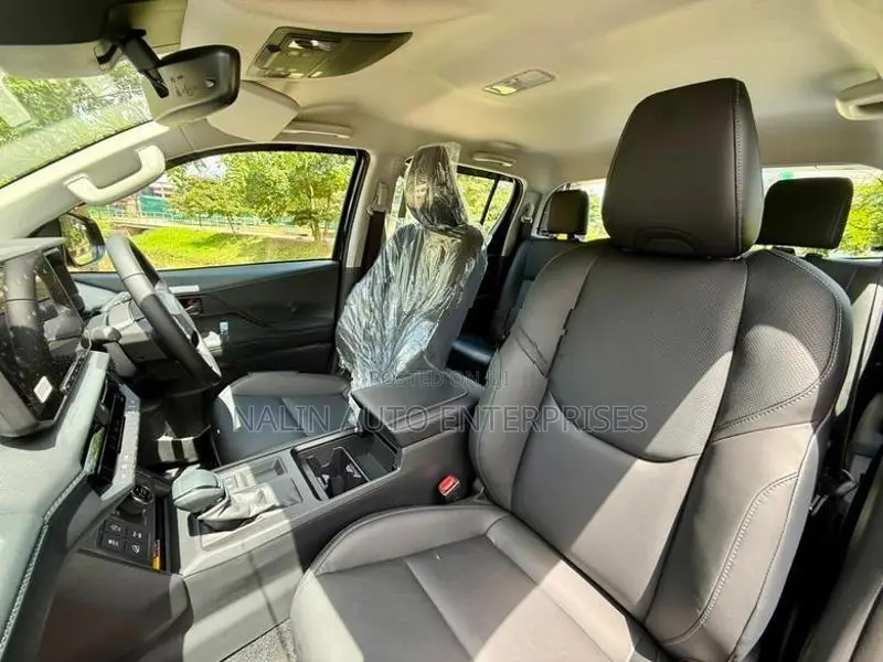 Toyota Hilux Travo Overland Plus 2026