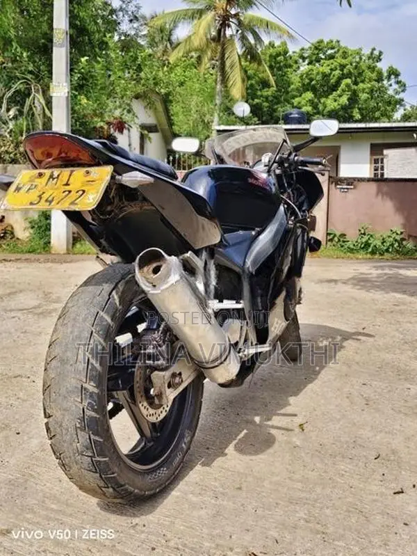 Honda CBR 2000