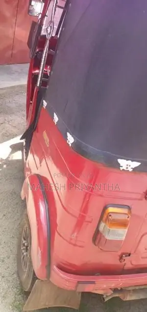 Bajaj RE 2009