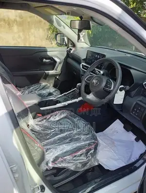 Toyota Raize 2025