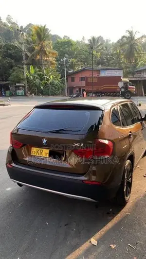 BMW X1 2011