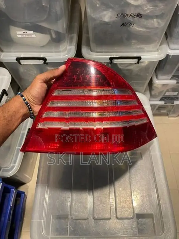 Genuine Mercedes S S320 S500 W220 2005 Facelift Driver Rear Light
