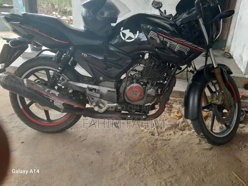 TVS Apache 2011
