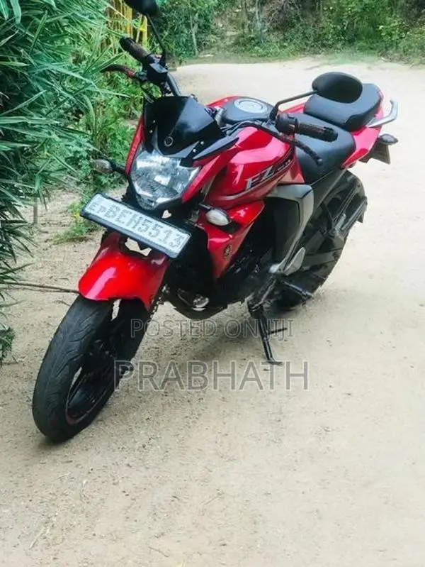 Yamaha FZs V2 16 2017
