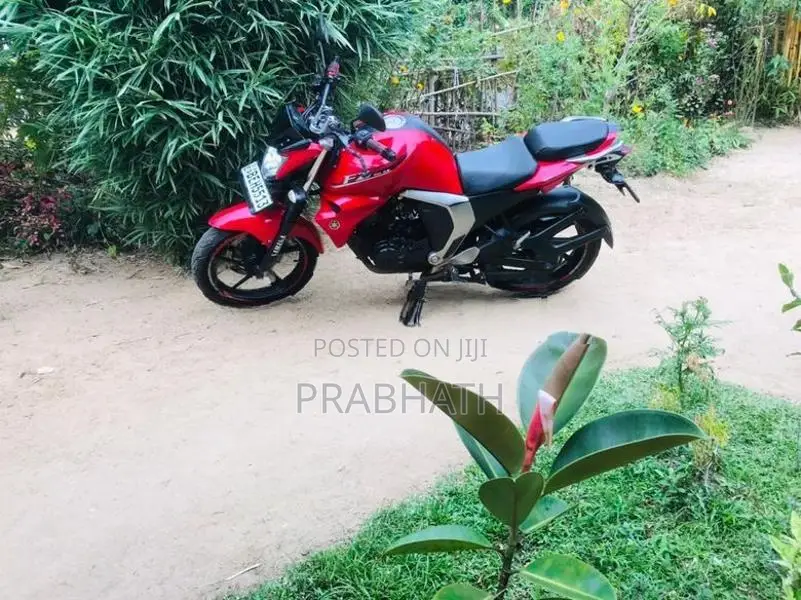 Yamaha FZs V2 16 2017