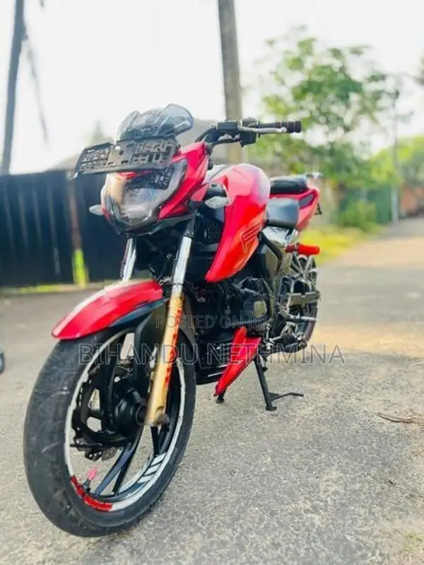 TVS Apache RTR 200 2017