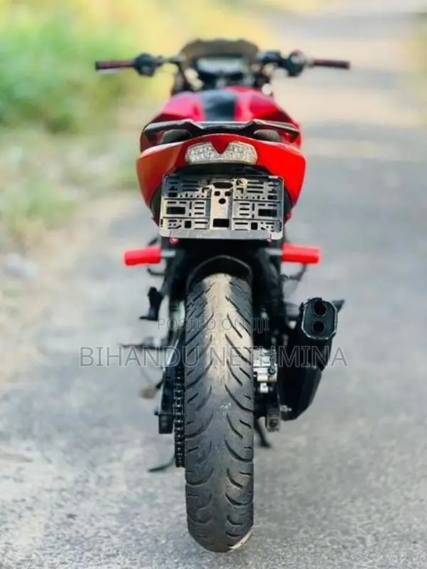 TVS Apache RTR 200 2017