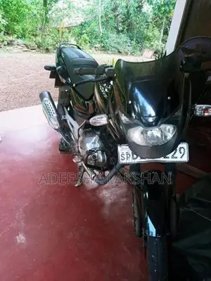 Bajaj Pulsar 150 2016