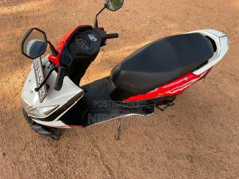 Honda Dio 2017