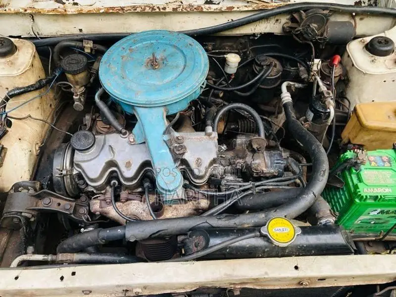 Nissan Sunny 1984