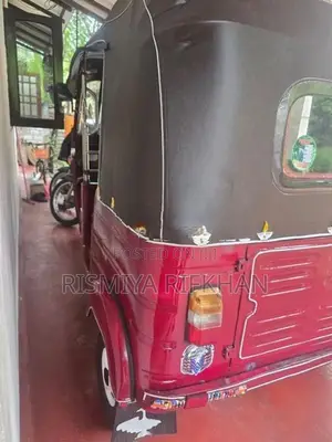 Bajaj RE 1994