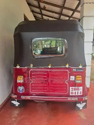 Bajaj RE 1994