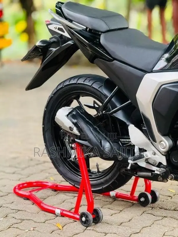 Yamaha FZ V2 2020