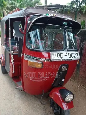 Bajaj RE 2005