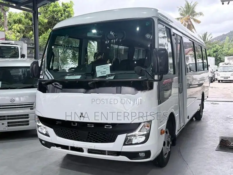 Mitsubishi FUSO 2024