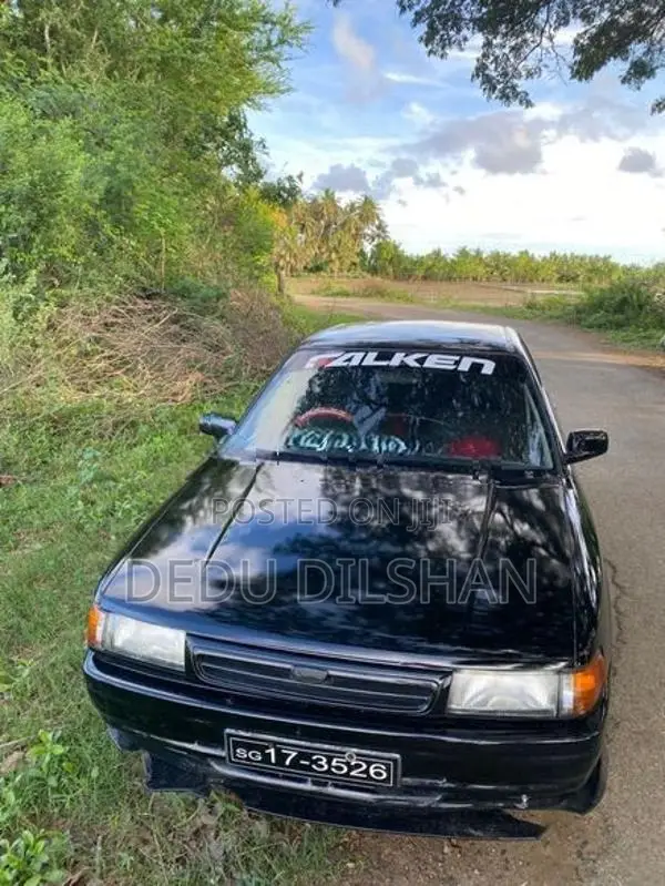 Mazda Familia 1992