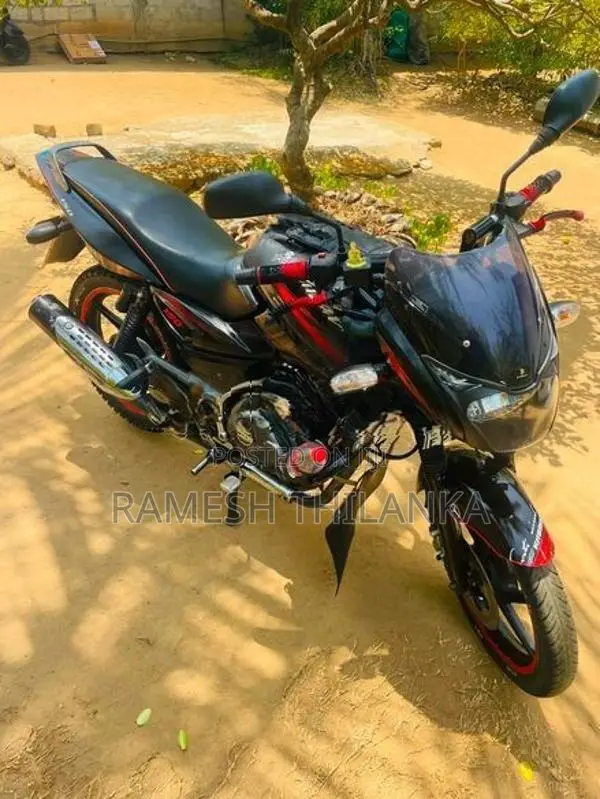 Bajaj Pulsar 150 2016