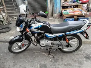 Bajaj CT100 2024