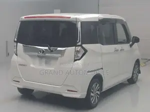 Toyota Roomy Custom G 2026