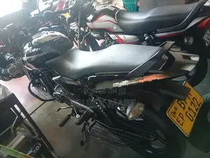 Bajaj Pulsar 150 2018