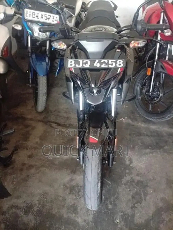 Bajaj Pulsar N160 2026