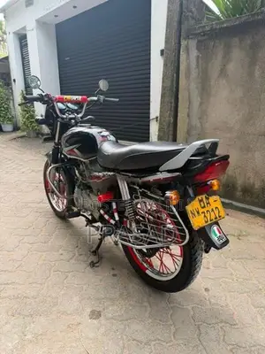 Bajaj CT100 2008