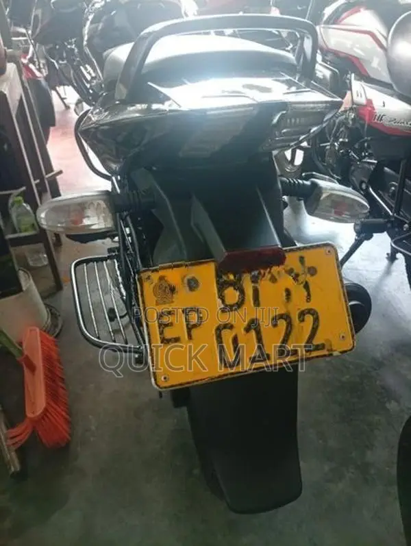 Bajaj Pulsar 150 2018
