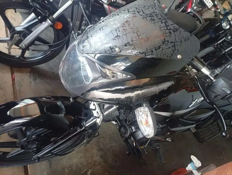 Bajaj Pulsar 150 2018