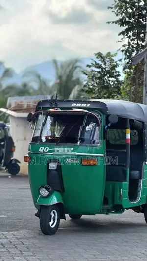 Bajaj RE 2008