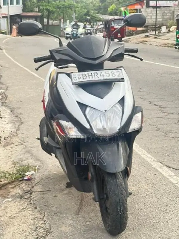 Yamaha Ray ZR 2019